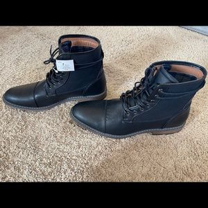 Madden Boilr Cap Toe Lace-Up Boot Chukka